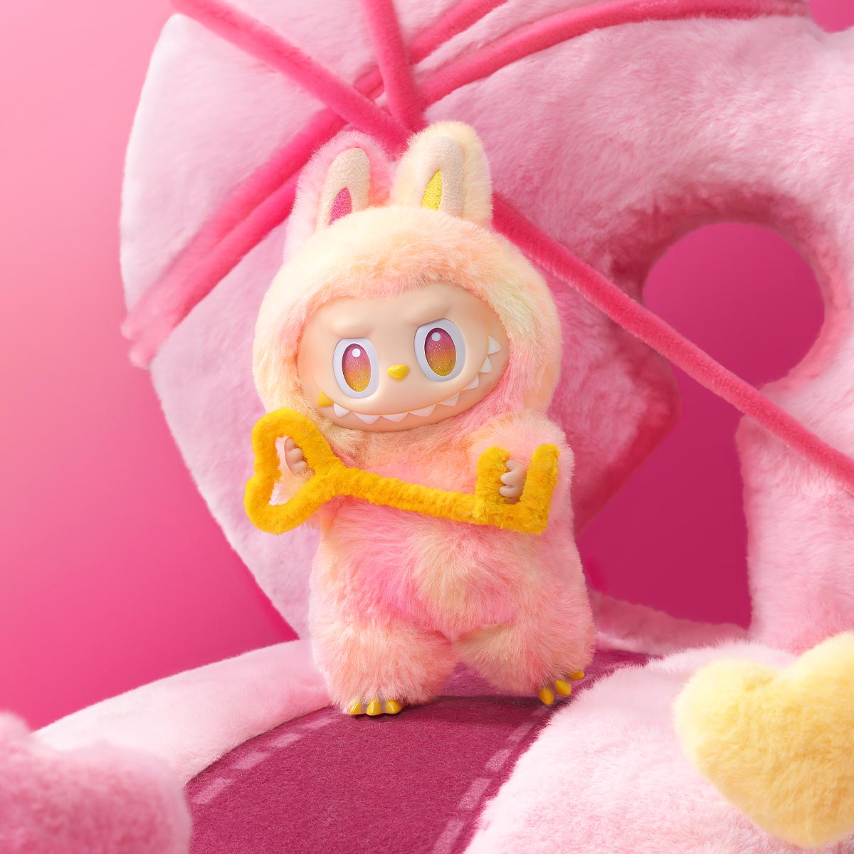 Labubu Blind Box: Big into Energy
