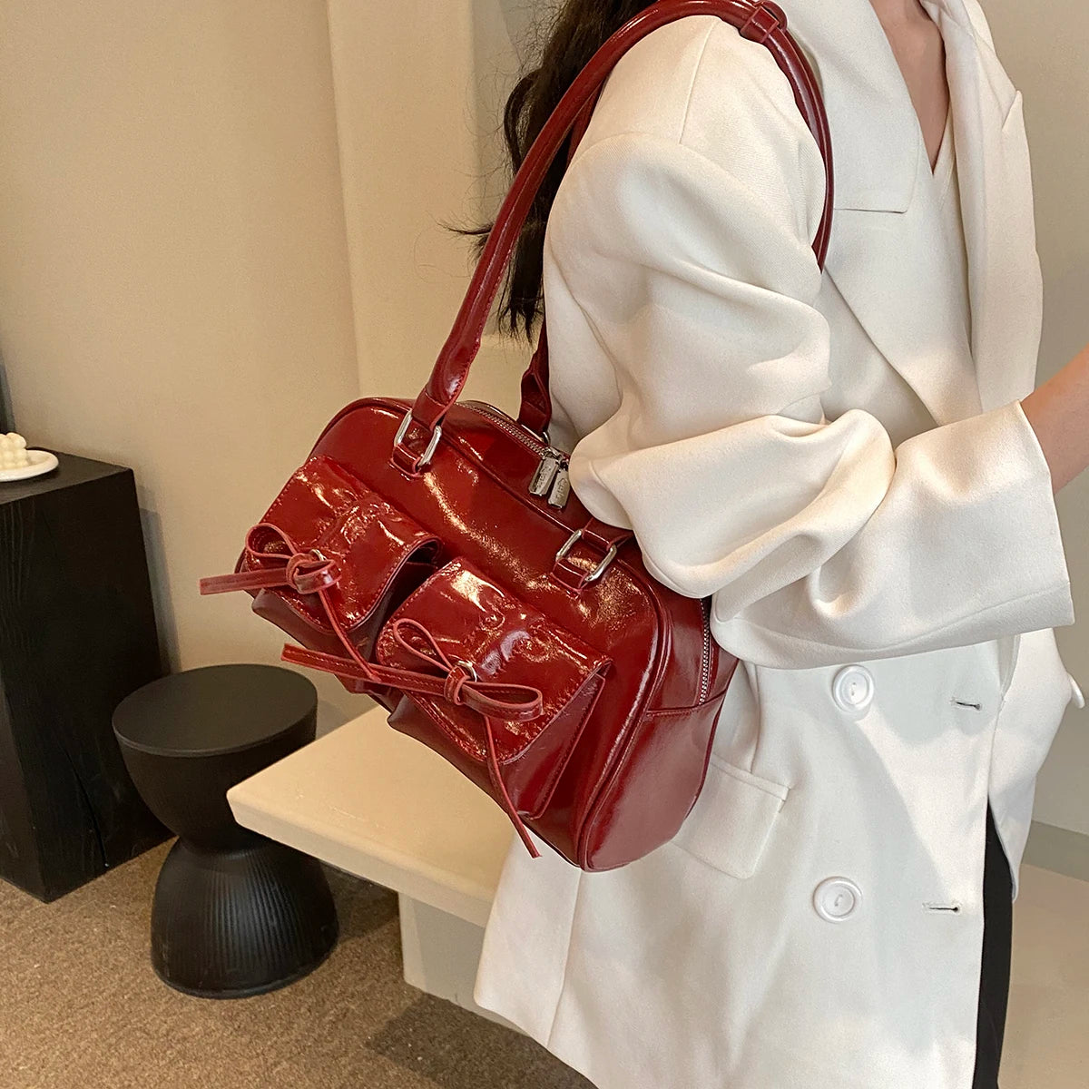 Vivienne shoulder bag